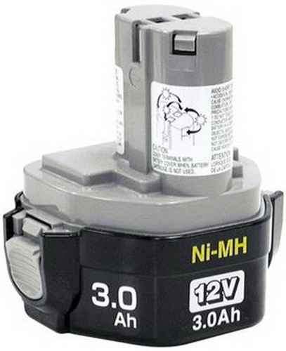 Аккумулятор Makita 12 В 3,0Ач (193059-5) Аккумулятор Makita 12 В 3,0Ач (193059-5)