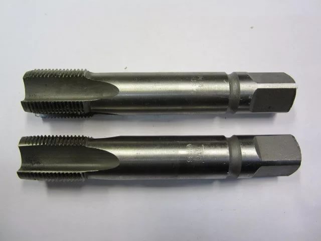 Метчик G1-1/2" Метчик G1-1/2"