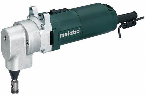 Ножницы электрические вырубные Metabo Kn 6875 (606875000) Ножницы электрические вырубные Metabo Kn 6875 (606875000)
