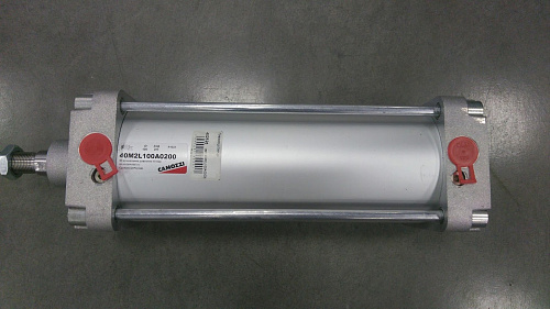 Пневмоцилиндр Camozzi 40M2L100A0200 Пневмоцилиндр Camozzi 40M2L100A0200